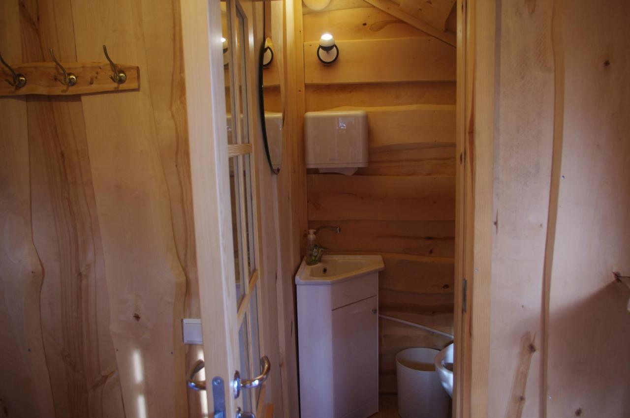 Neitsijaerve Majutus Hotell Otepää Exteriör bild